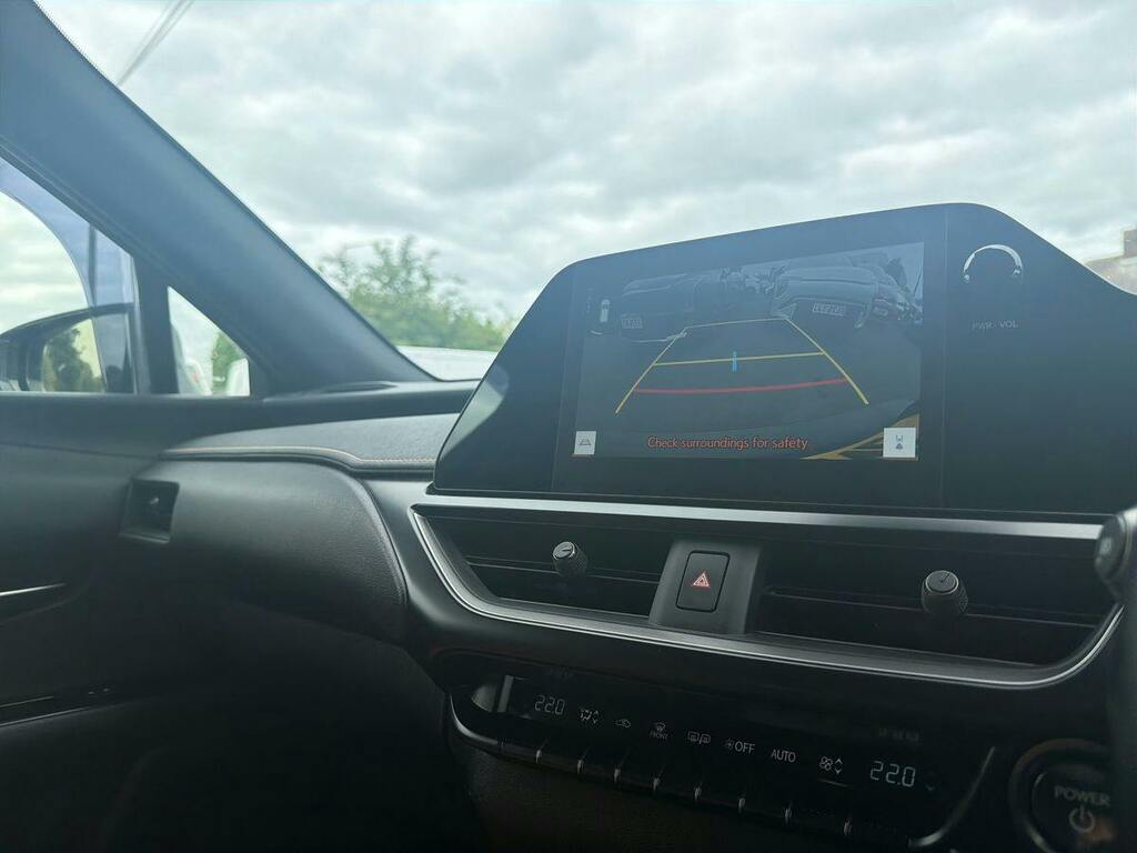 Lexus UX 300E 72.8Kwh Takumi Grey #19