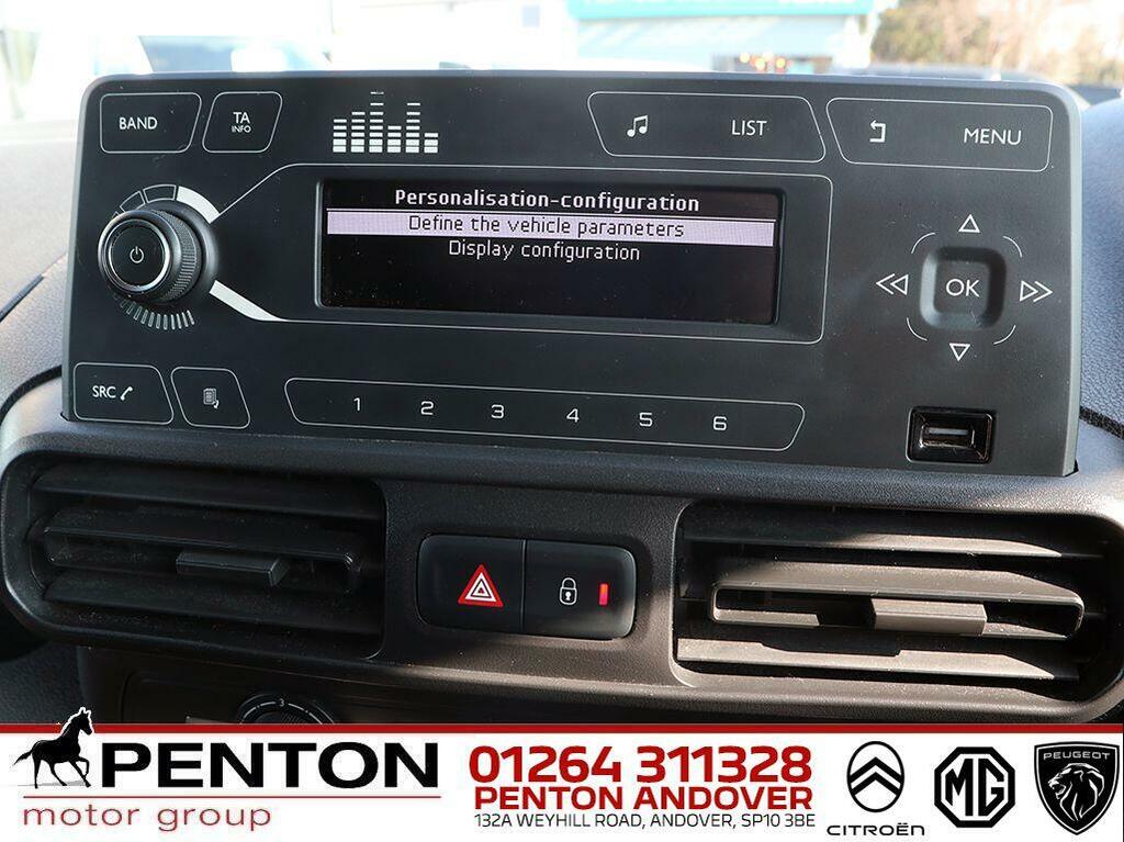Vauxhall Combo 1.5 Turbo D Grey #17