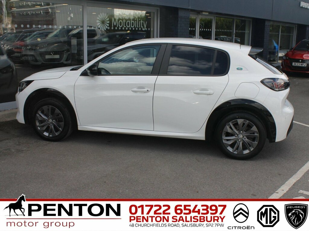 Peugeot e-208 50Kwh Active Premium 7.4Kw Charger White #6