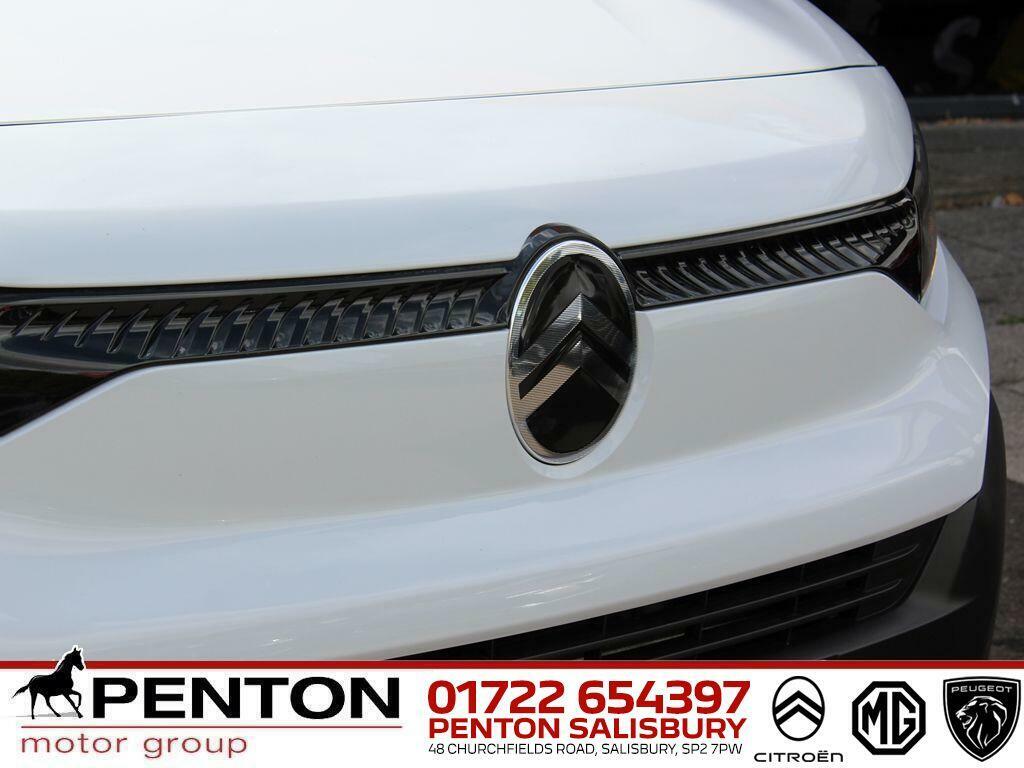 Citroen Berlingo Driver White #21