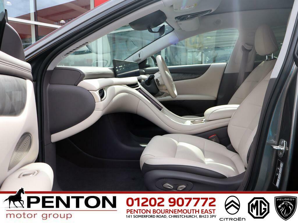 MG IM5 100Kwh Performance Saloon 4Wd Grey #3