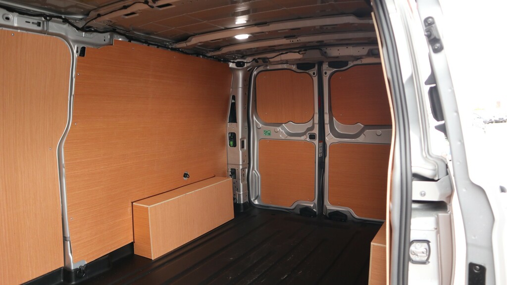 Ford Transit Custom 320 L2 Lwb H1 Limited 136Ps Eu6 6 Speed Panel Van WN26YAV Silver #3