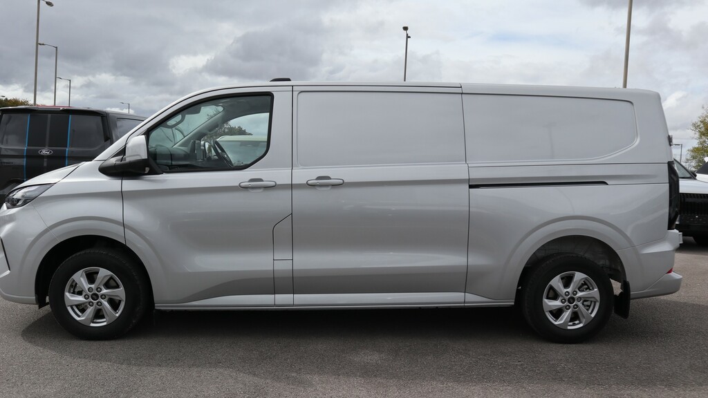 Ford Transit Custom 2.0 Ecoblue 136Ps H1 Van Limited WN26YBE Silver #4