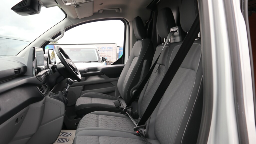 Ford Transit Custom 2.0 Ecoblue 136Ps H1 Van Limited WN26YBE Silver #6