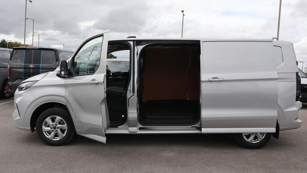 Ford Transit Custom 2.0 Ecoblue 136Ps H1 Van Limited WN26YBE Silver #5