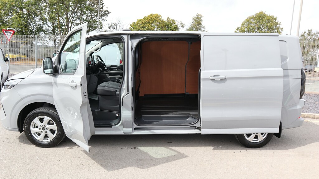 Ford Transit Custom 320 L2 Lwb H1 Limited 136Ps Eu6 6 Speed Panel Van WN26YBB Grey #5
