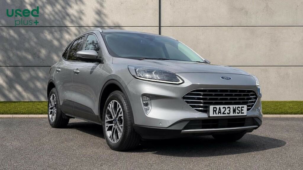 Ford Kuga 1.5 Ecoboost 150 Titanium Edition Silver