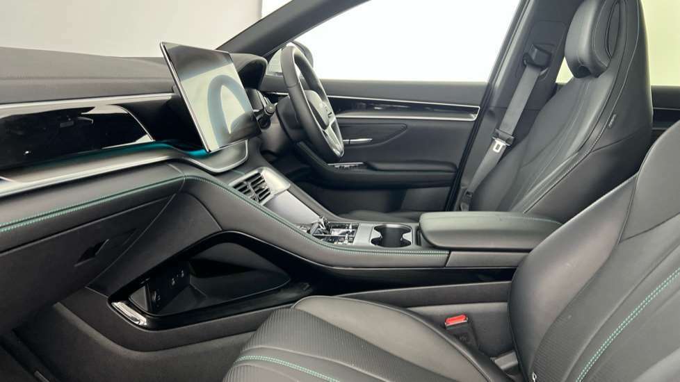 Byd Seal U 1.5 Dm-i Comfort Grey #10