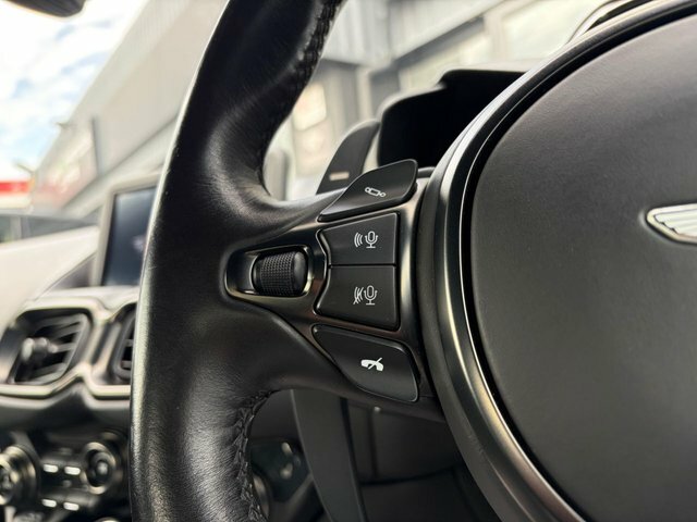 Aston Martin Vantage Vantage V8 Silver #35