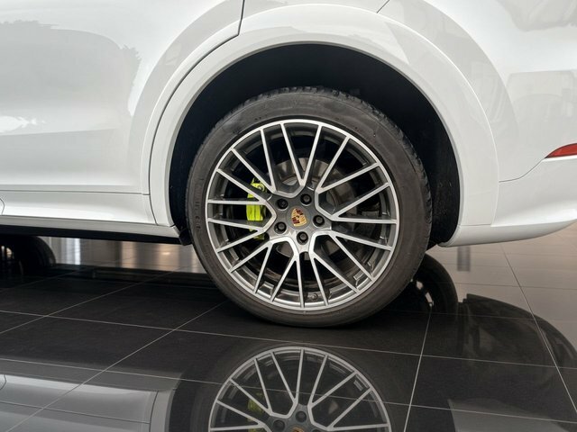 Porsche Cayenne 3.0 V6 E-hybrid 14.1Kwh Coupe Plug-in H White #5