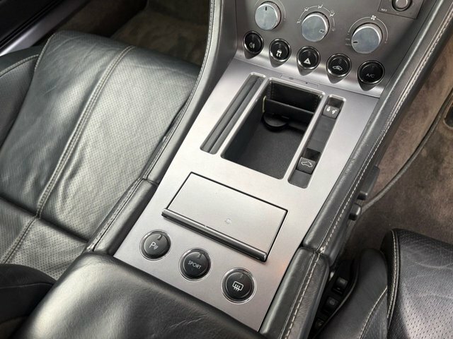 Aston Martin DB9 V12 Touchtronic Blue #60