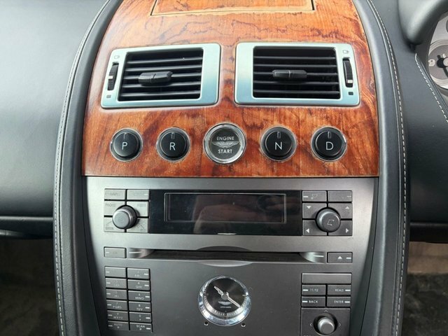 Aston Martin DB9 V12 Touchtronic Blue #58