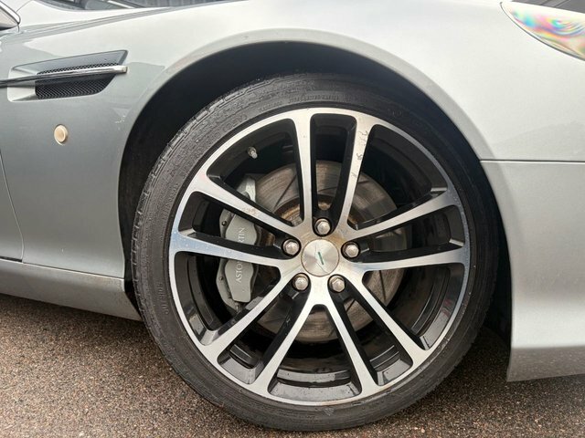 Aston Martin DB9 V12 Touchtronic Blue #35