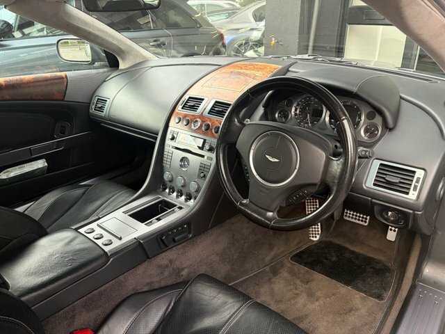 Aston Martin DB9 V12 Touchtronic Blue #52