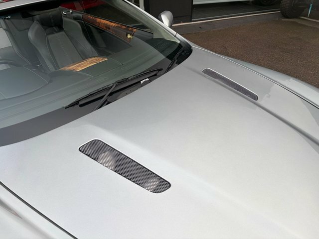 Aston Martin DB9 V12 Touchtronic Blue #15
