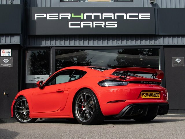Porsche 718 Cayman 4.0 Gt4 Coupe Euro 6 Ss 420 Red