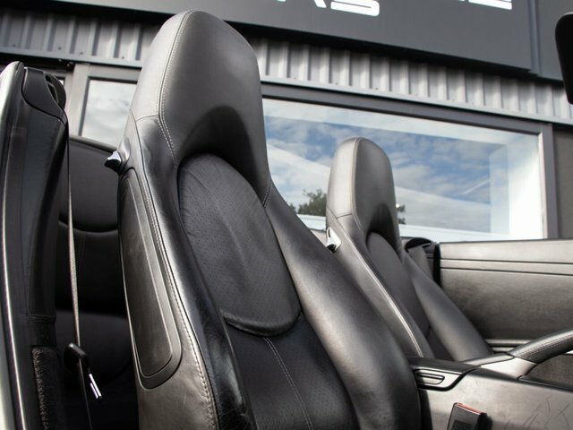 Porsche 911 3.8 997 Carrera 4S Cabriolet Awd Black #4