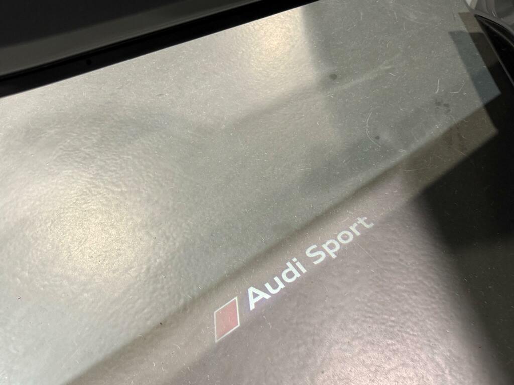 Audi RS6 Avant 4L Carbon Black Grey #17