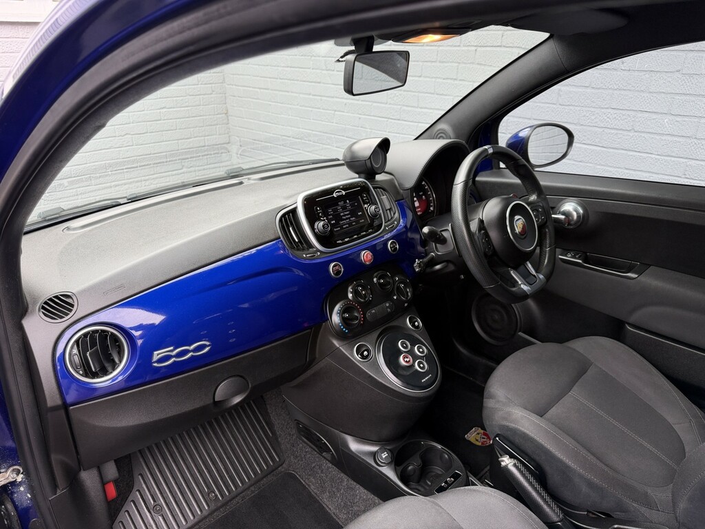 Abarth 595 1.4 T-jet 160 Trofeo White #17