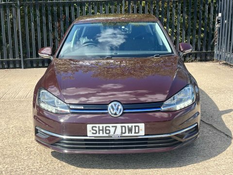 Volkswagen Golf 1.5 Golf Se SH67DWD Black #2