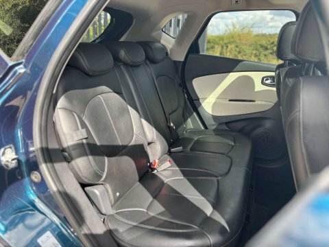Renault Captur 1.3 Tce 150 Gt Line Edc Black #24
