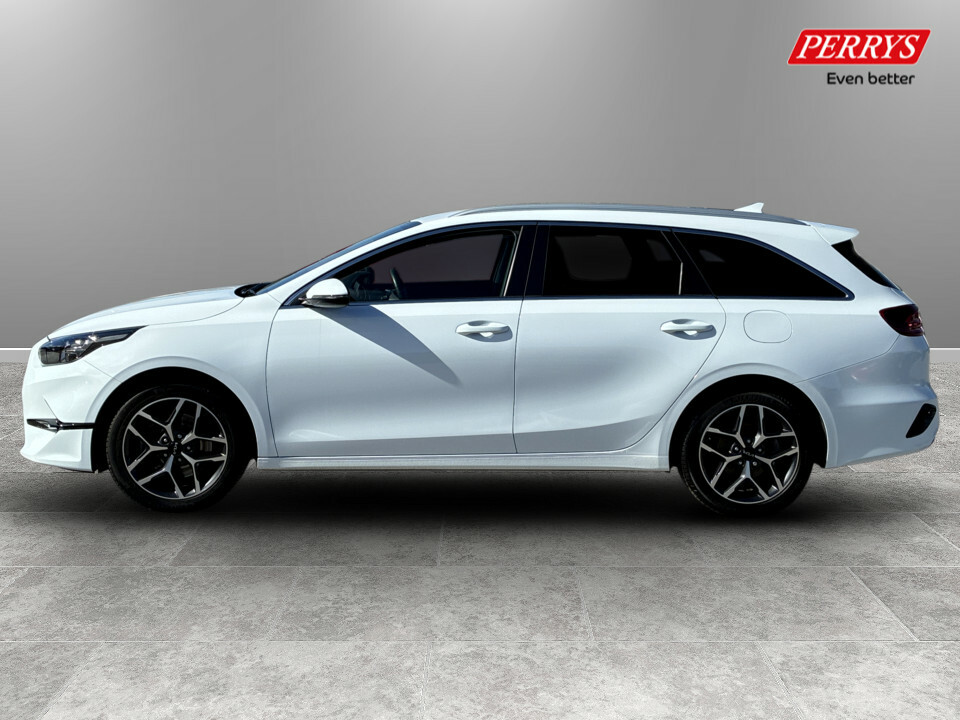 Kia Ceed 1.5T Gdi Isg 3 YT22DTU White #4