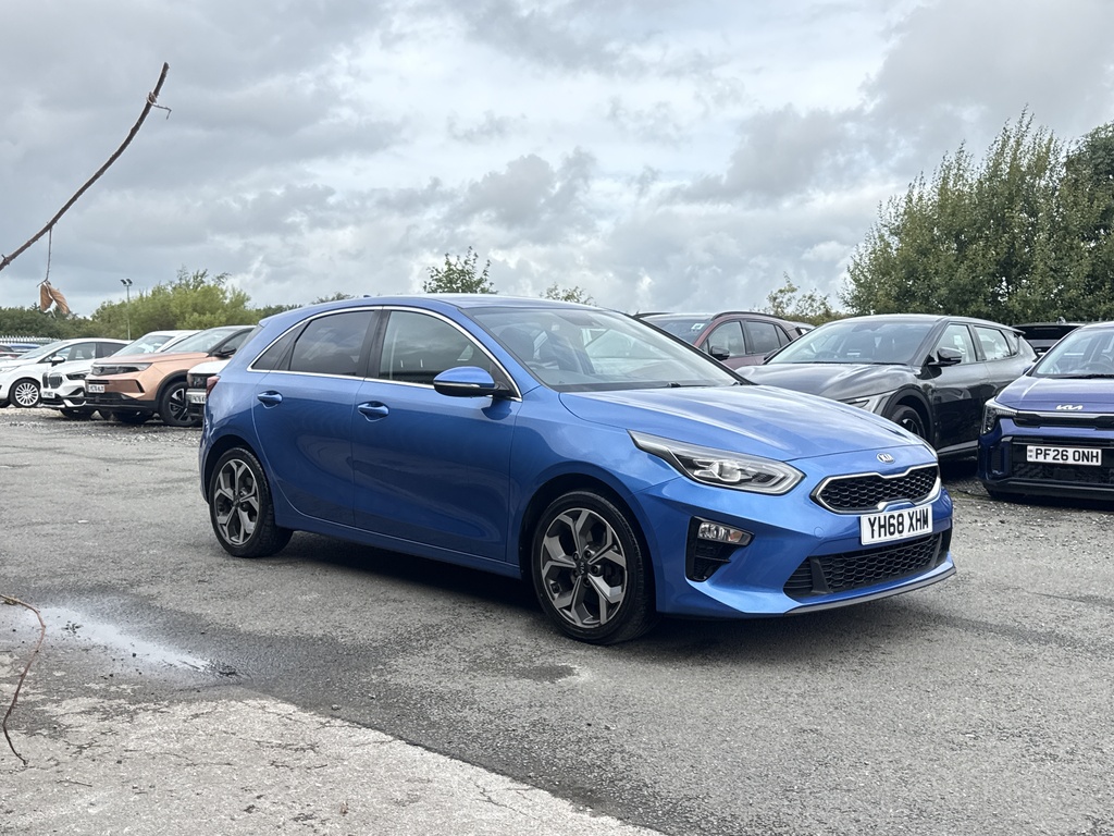 Kia Ceed 1.4T Gdi Isg Blue Edition Blue