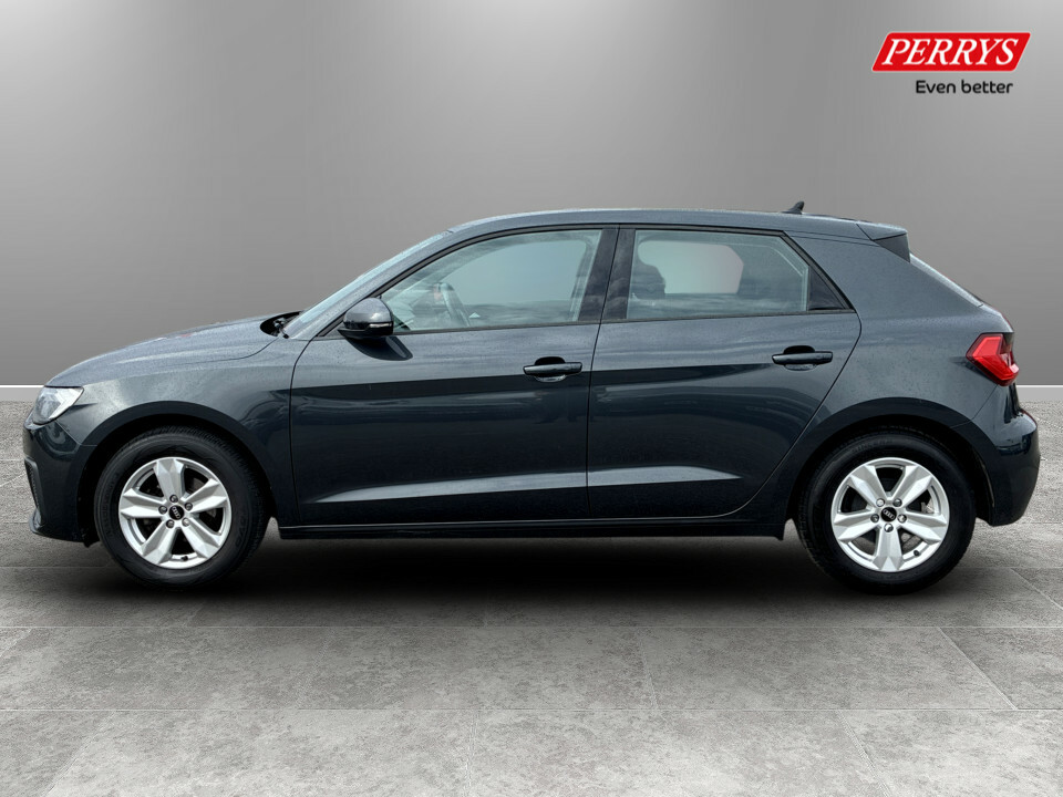 Audi A1 25 Tfsi Technik RF22HHT Grey #4