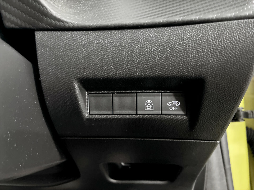 Peugeot e-208 Hatchback Grey #30