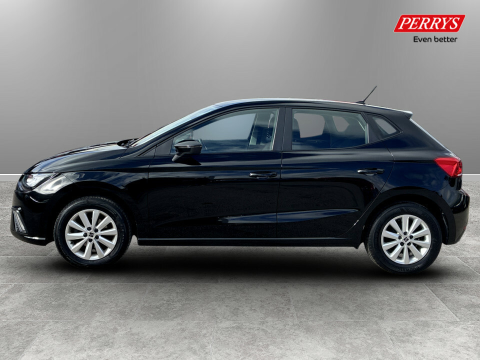 Seat Ibiza 1.0 Tsi 95 Se YH23ZLZ Black #4