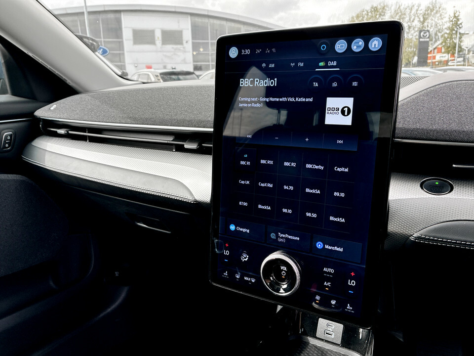 Ford Mustang Mach-E Suv Standard Range 70Kwh 202121 Black #36