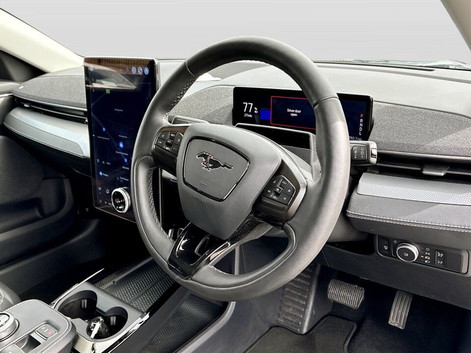Ford Mustang Mach-E Suv Standard Range 70Kwh 202121 Black #25