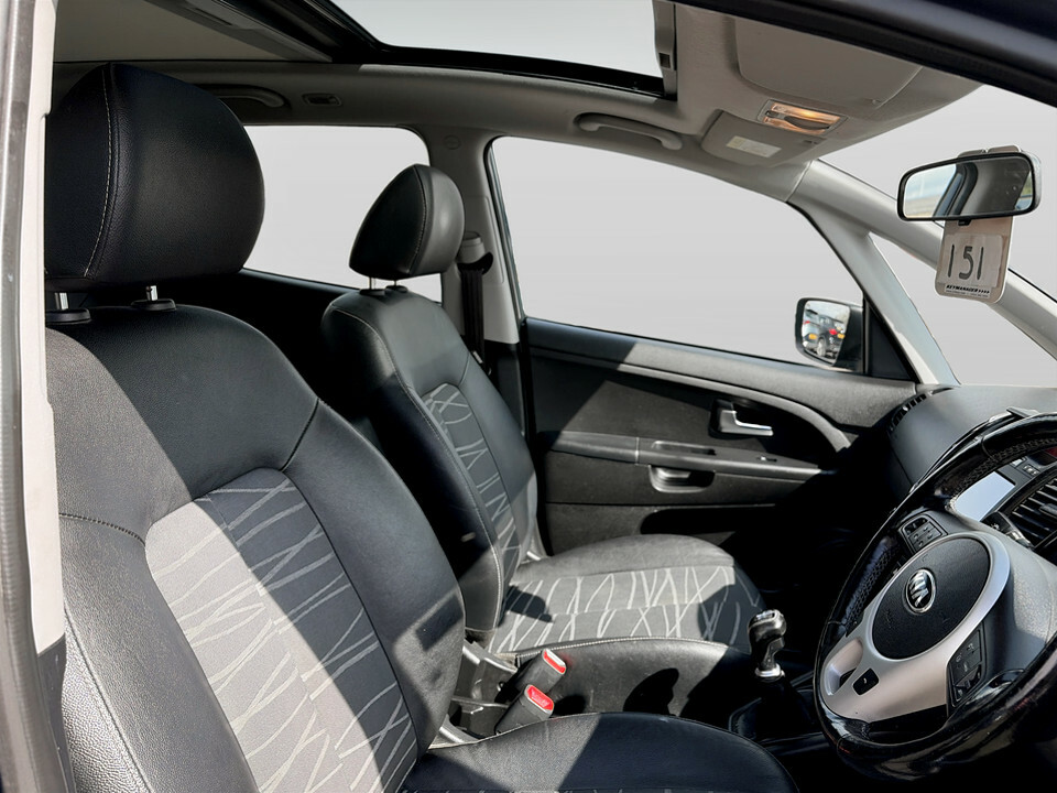 Kia Venga 1.6 3 Silver #24
