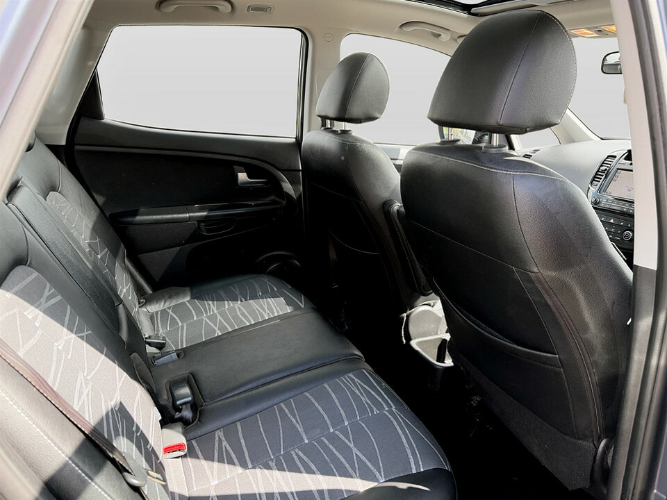 Kia Venga 1.6 3 Silver #14