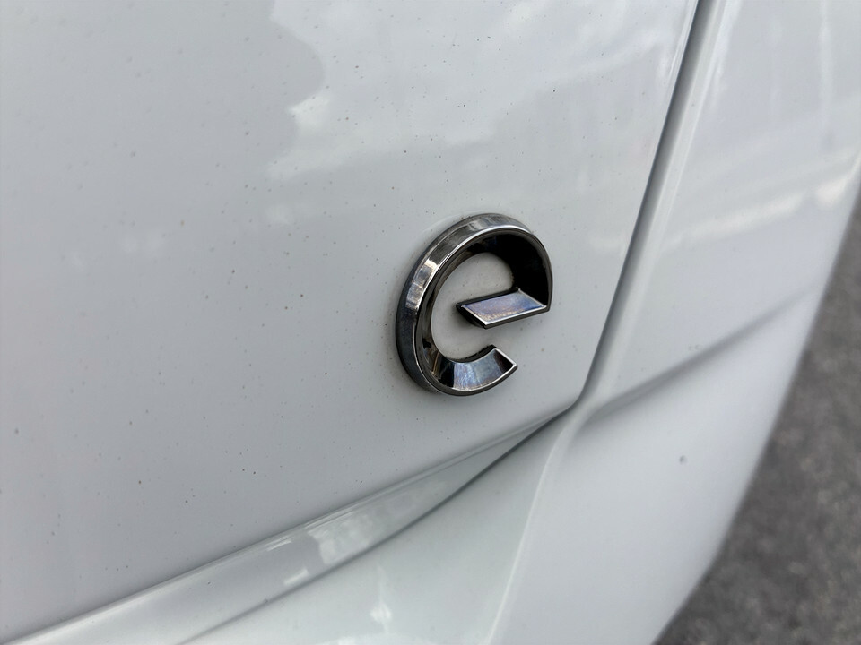 Vauxhall Mokka-e Mokka E Sri Premium White #27