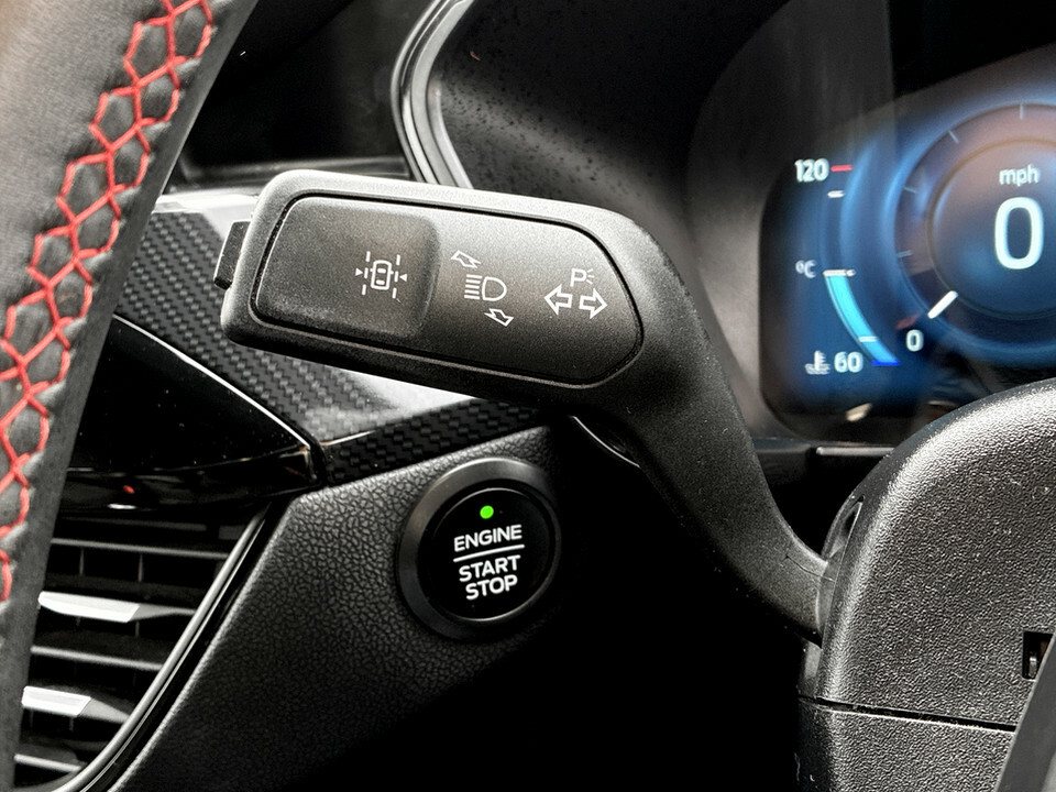 Ford Kuga St-line X Edition Blue #40