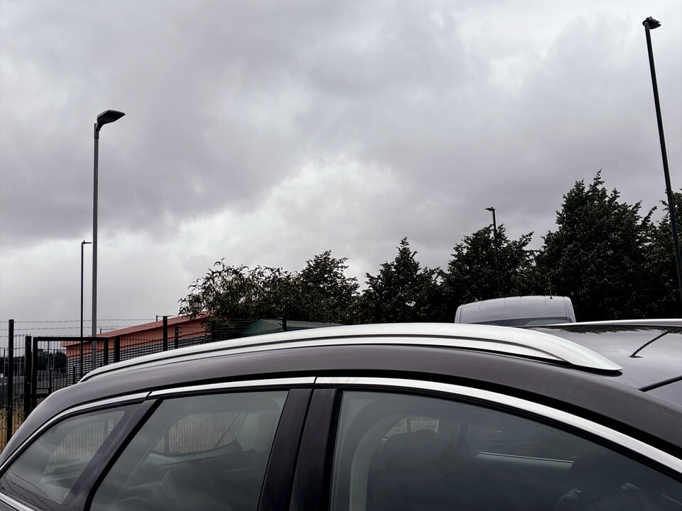 Ford Mondeo Estate Silver #24