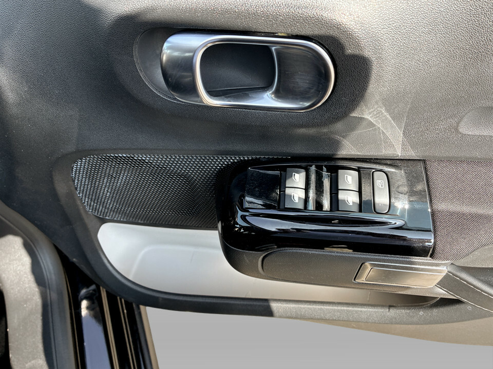 Citroen C3 1.2 Puretech Shine Plus Suv  #38
