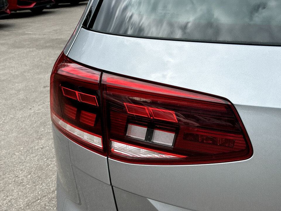 Volkswagen Passat 1.5 Tsi Evo Sel Dsg Silver #11