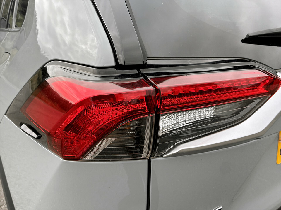 Toyota Rav 4 Rav4 Design Hev Cvt Grey #11
