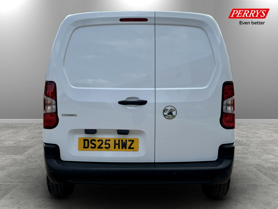 Vauxhall Combo 1.5 Turbo D 100Ps Prime Plus H1 Van DS25HWZ White #6