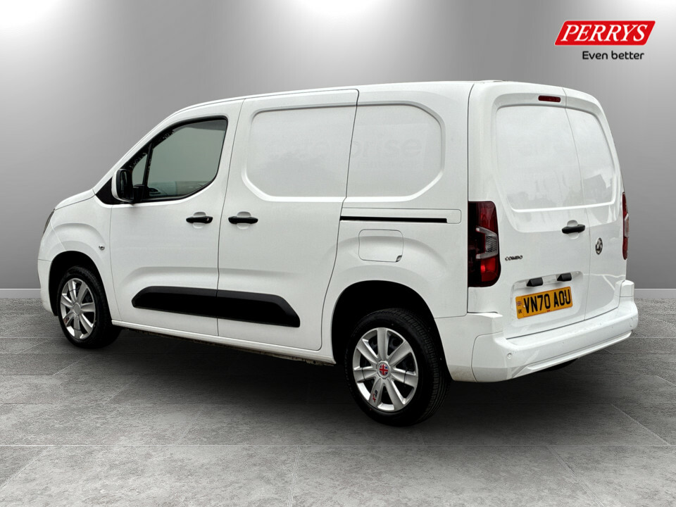 Vauxhall Combo 2300 1.5 Turbo D 100Ps H1 Sportive Van White #5