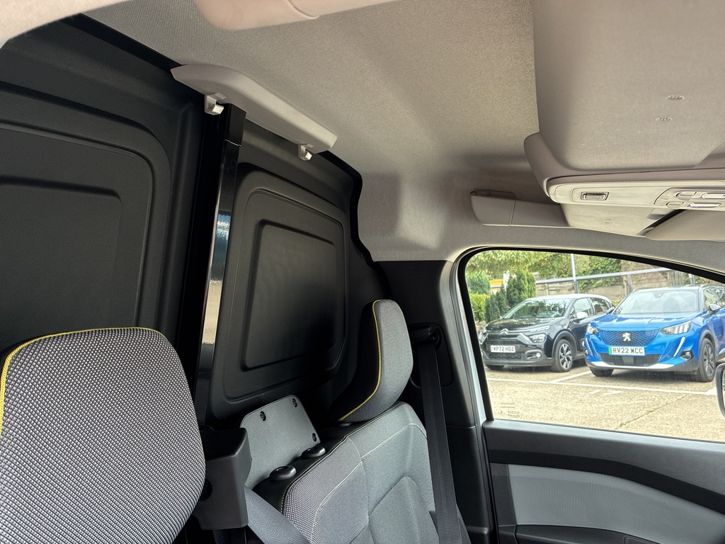 Renault Kangoo Ml19 45Kwh Start White #11