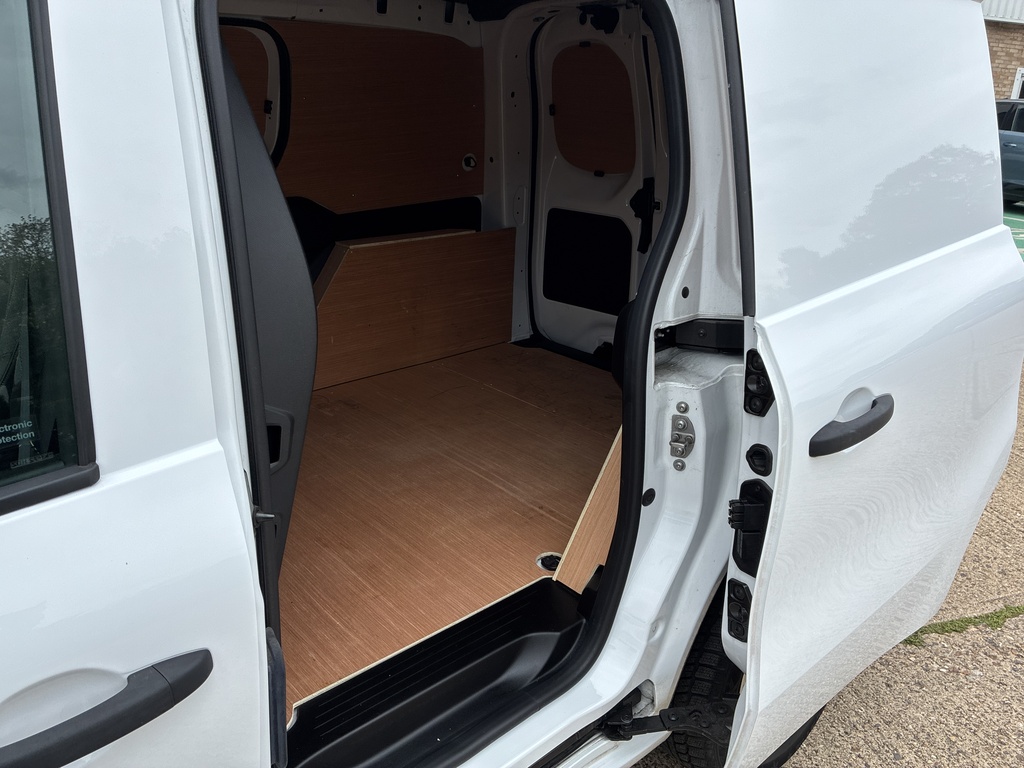 Renault Kangoo Ml19 45Kwh Start White #27