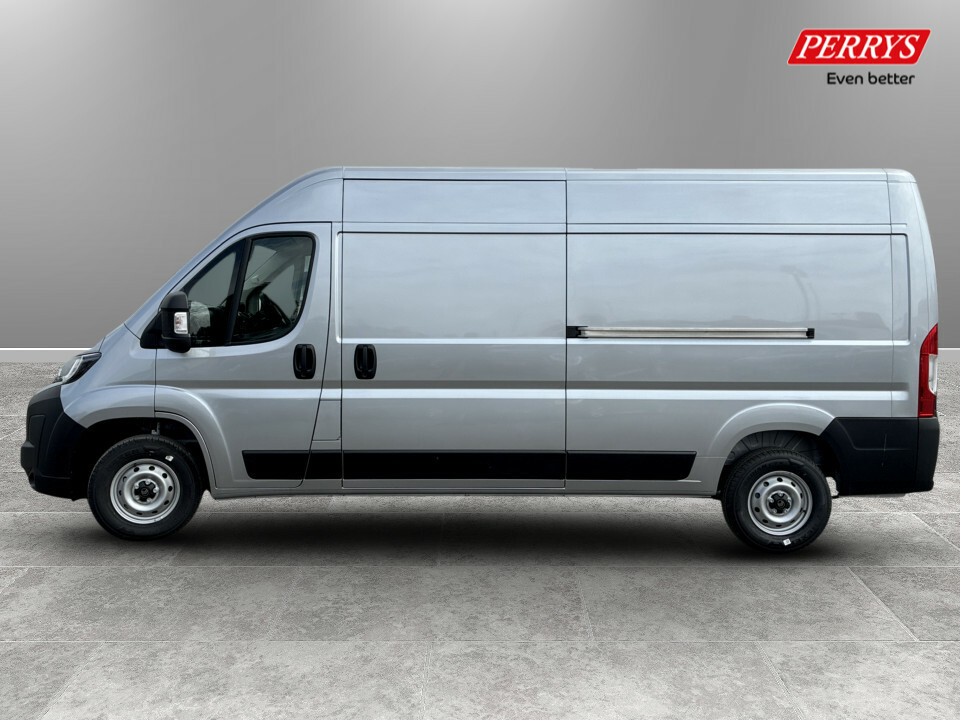 Citroen Relay 2.2 Bluehdi 140 H2 Van Enterprise White #4