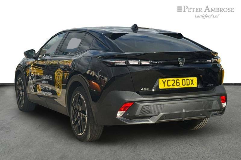 Peugeot 408 1.6 Plug-in Hybrid 225 Allure E-eat8 Black #5