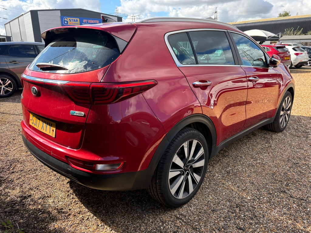 Kia Sportage 1.7 Crdi Isg 3 White #6