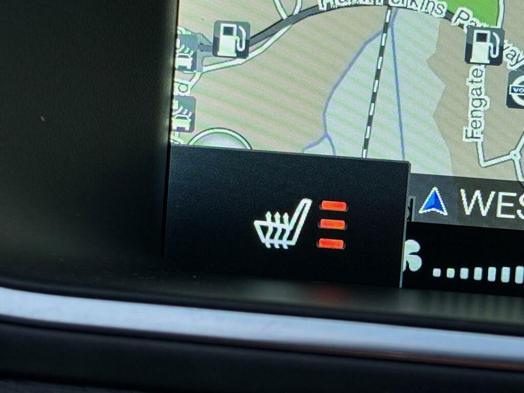 Volvo V40 V40 R-design Nav D4 Grey #53