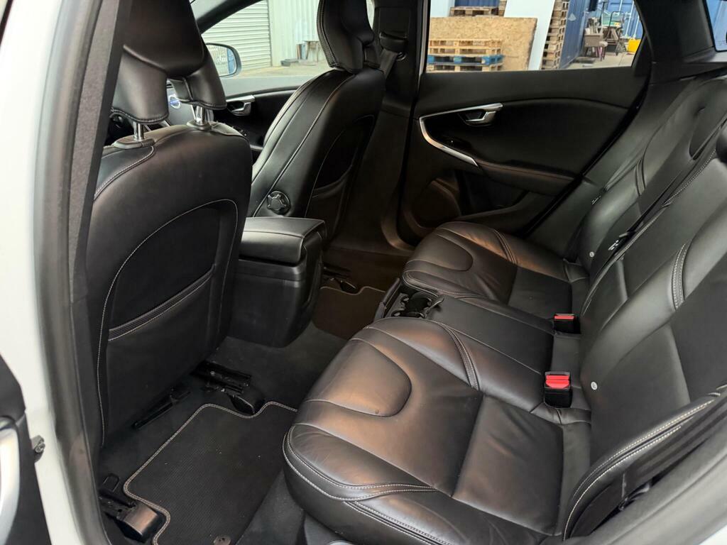 Volvo V40 V40 R-design Nav D4 Grey #22