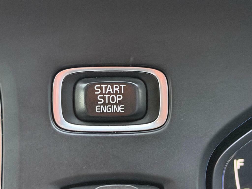 Volvo V40 V40 R-design Nav D4 Grey #41